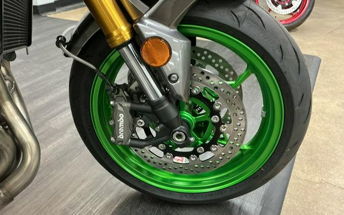 2025 Kawasaki ZR900TSFNL