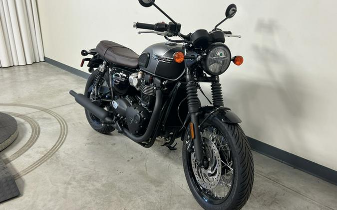 2026 Triumph Bonneville T120 Black