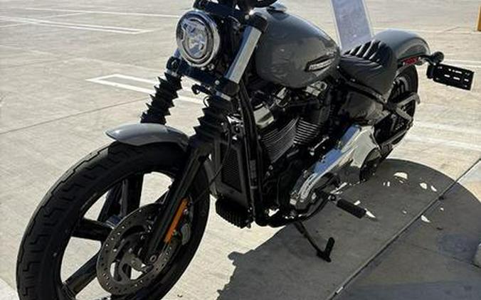 2026 Harley-Davidson® FXBB - Street Bob®