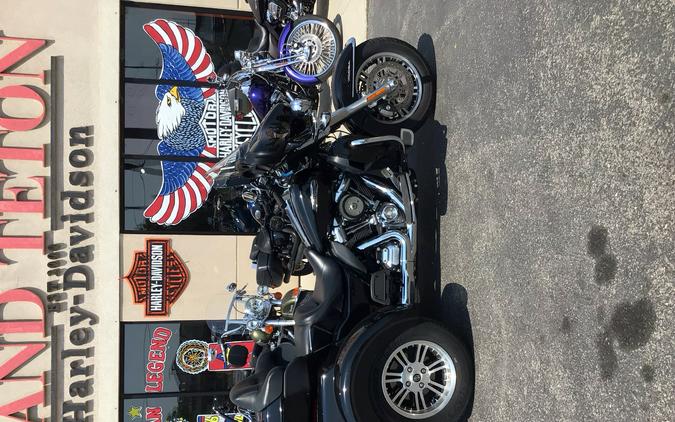 2021 HARLEY-DAVIDSON TRI GLIDE ULTRA BASE
