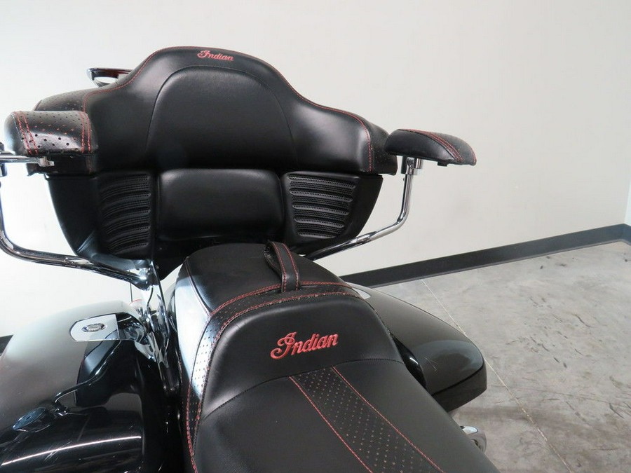 2020 Indian Motorcycle® Roadmaster® Dark Horse® Ruby Smoke