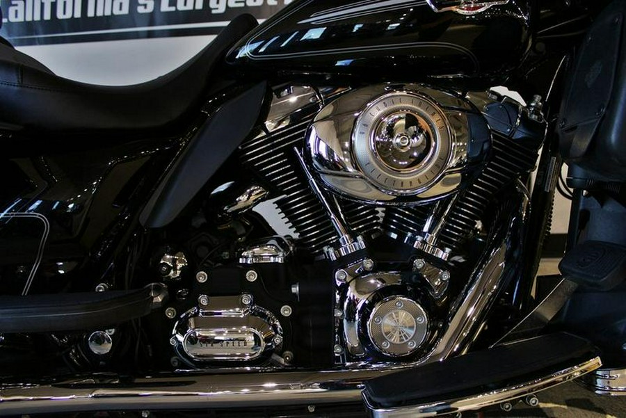 2010 Harley-Davidson® FLHTCU - Ultra Classic® Electra Glide