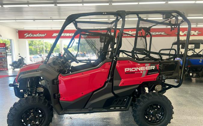 2024 Honda Pioneer 1000-5 Deluxe