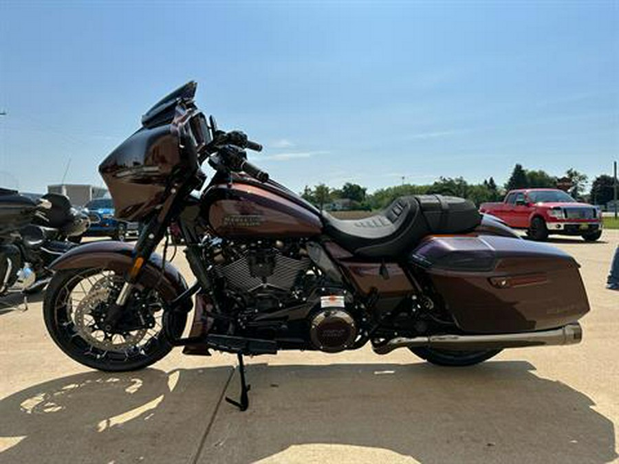 2024 Harley-Davidson CVO™ Street Glide®