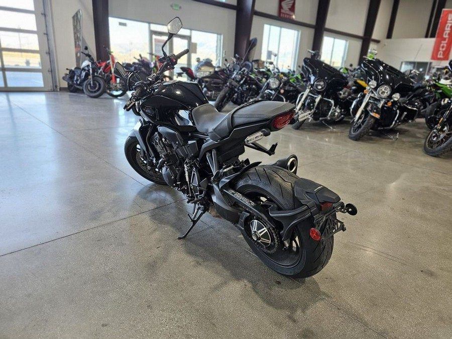 2023 Honda® CB1000R Black Edition