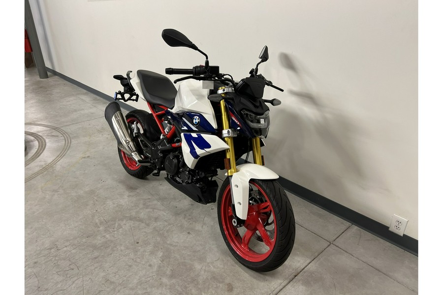 2022 BMW G 310 R