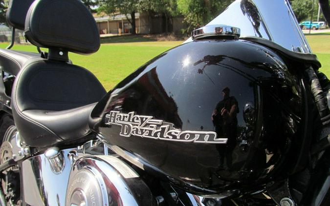 2004 Harley-Davidson Softail FLSTC - Heritage Classic