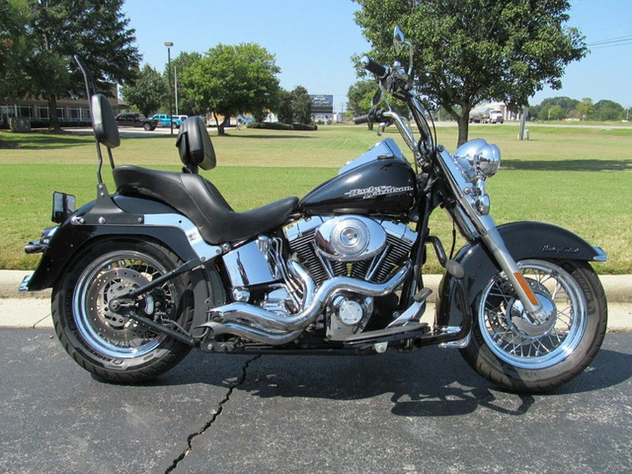 2004 Harley-Davidson Softail FLSTC - Heritage Classic