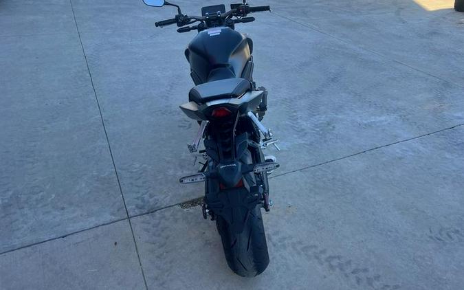 2026 Honda® CB650R E-Clutch