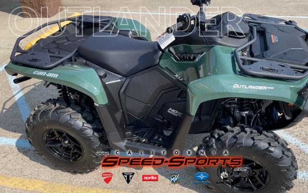 2023 Can-Am Outlander PRO XU HD7