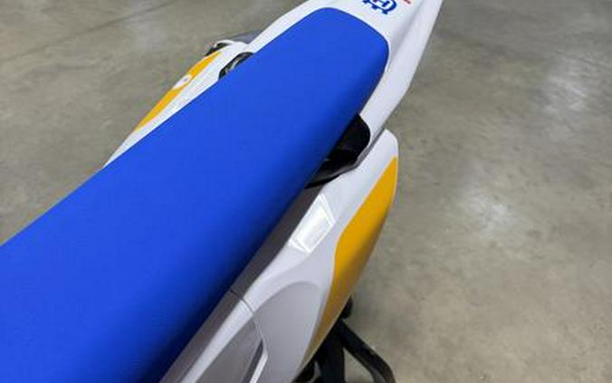 2025 HQV FC 350 HERITAGE