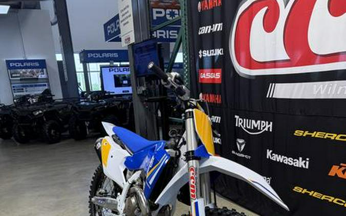 2025 HQV FC 350 HERITAGE