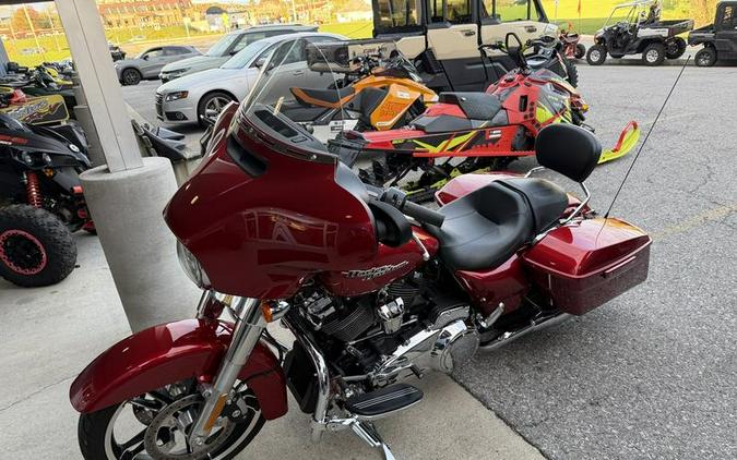 2019 Harley-Davidson® FLHX - Street Glide®