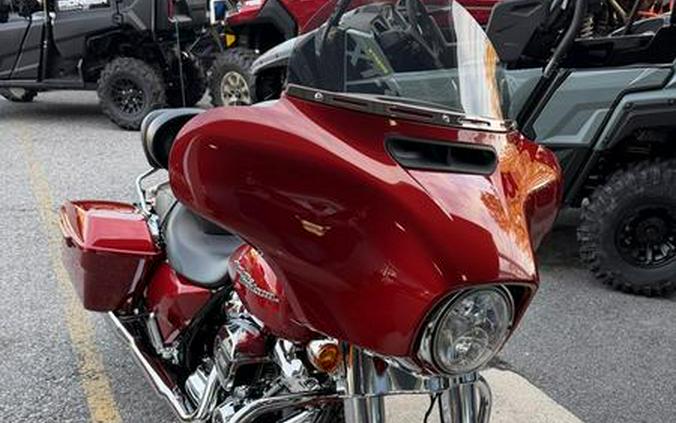 2019 Harley-Davidson® FLHX - Street Glide®