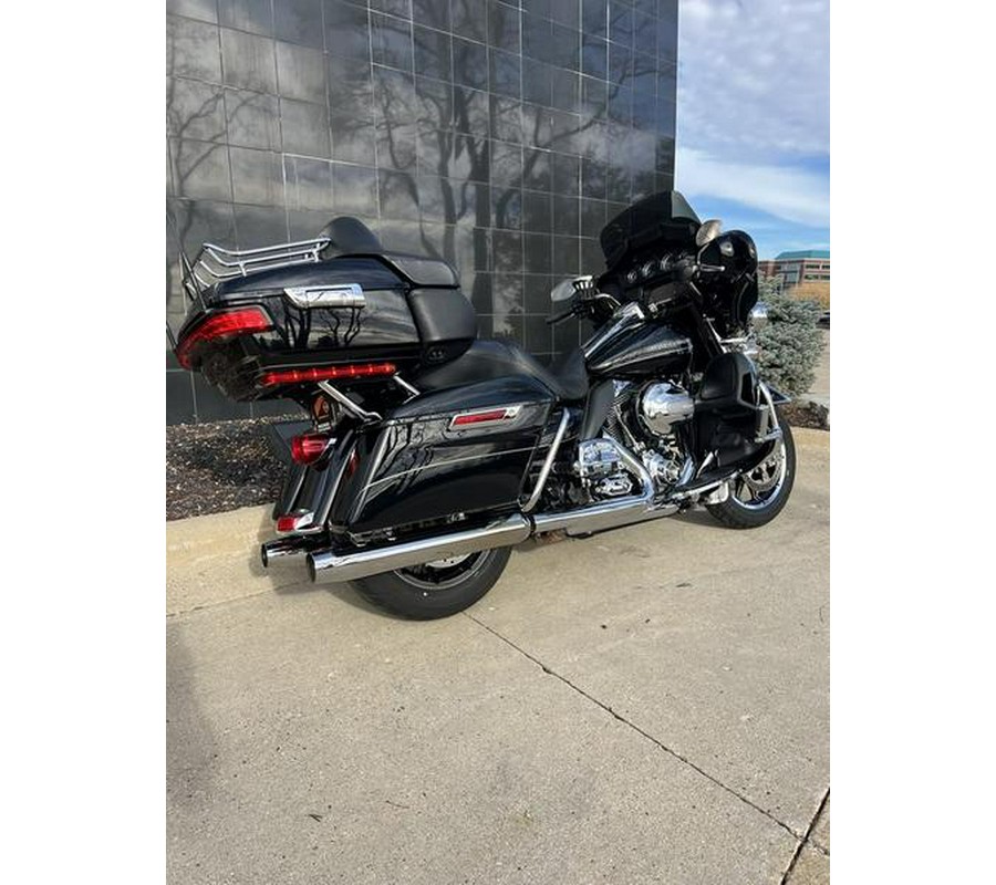 2015 Harley-Davidson® FLHTK - Ultra Limited