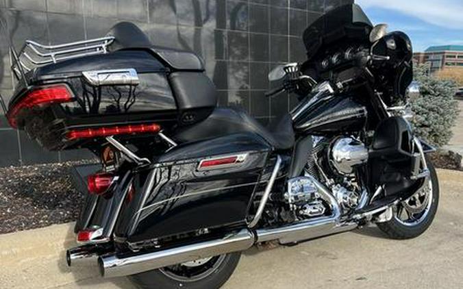 2015 Harley-Davidson® FLHTK - Ultra Limited
