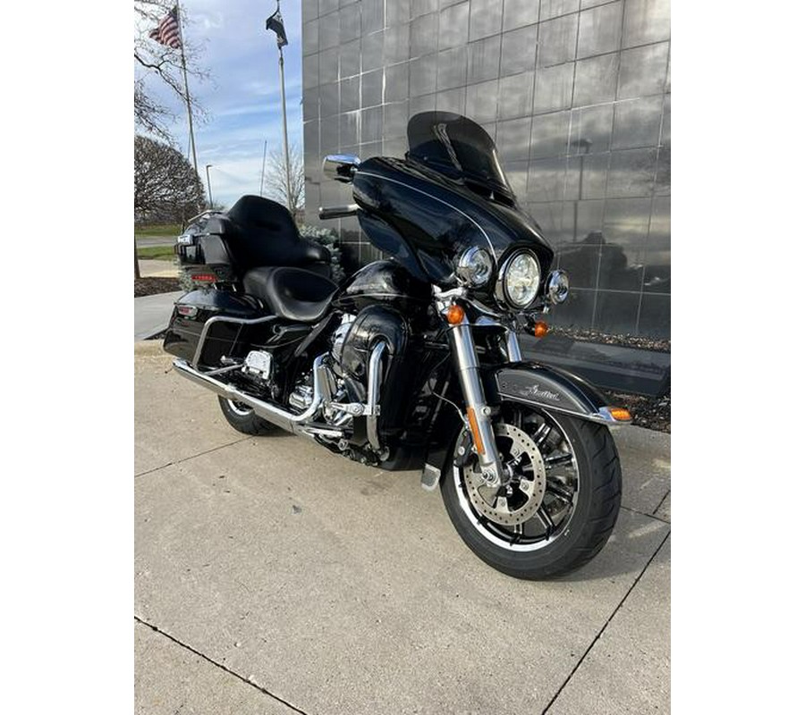 2015 Harley-Davidson® FLHTK - Ultra Limited