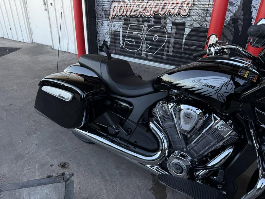 2026 Indian Motorcycle® Challenger® Limited Black Metallic