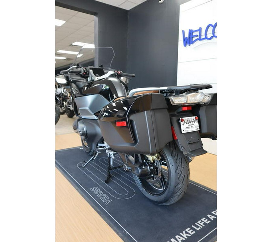 2024 BMW R 1250 RT Triple Black