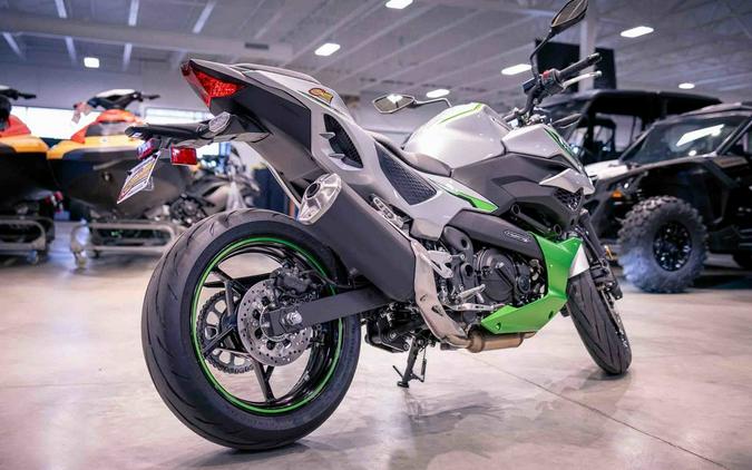 2024 Kawasaki Z7 Hybrid ABS