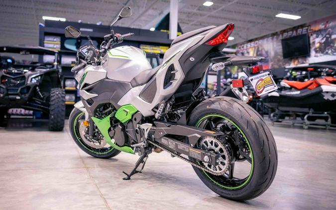 2024 Kawasaki Z7 Hybrid ABS