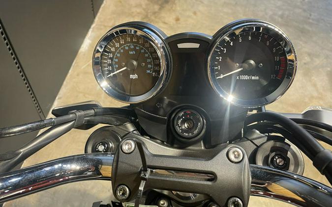 2025 Kawasaki Z900RS ABS