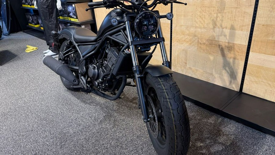2025 Honda Rebel® 300 Base