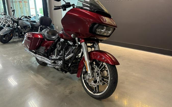 2016 Harley-Davidson® Road Glide® Special Velocity Red Sunglo