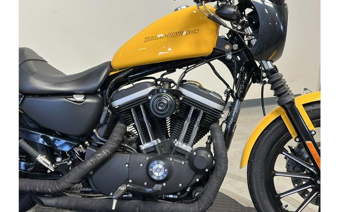 2011 Harley-Davidson® Sportster® Iron 883™