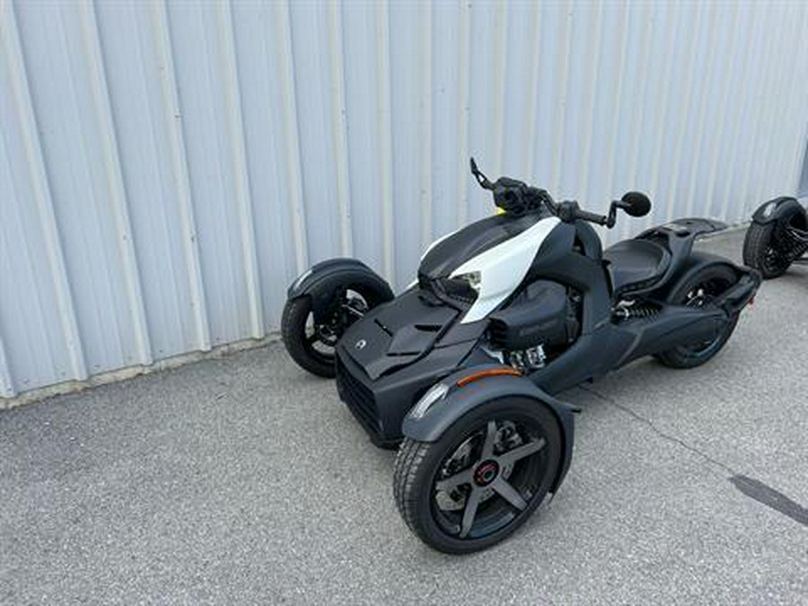 2023 Can-Am Ryker 900 ACE