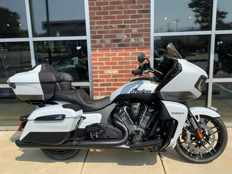 2024 Indian Motorcycle Pursuit® Dark Horse® Icon with PowerBand Audio Package