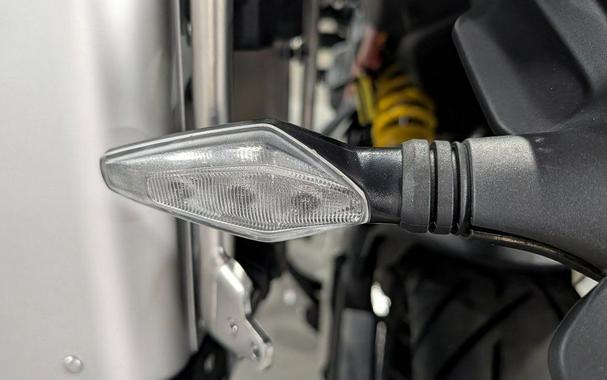 2025 Ducati MTS V4S RALLY RED