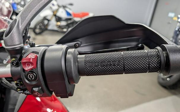 2025 Ducati MTS V4S RALLY RED