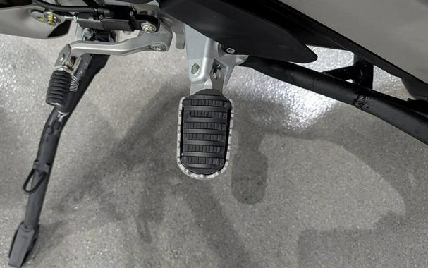 2025 Ducati MTS V4S RALLY RED