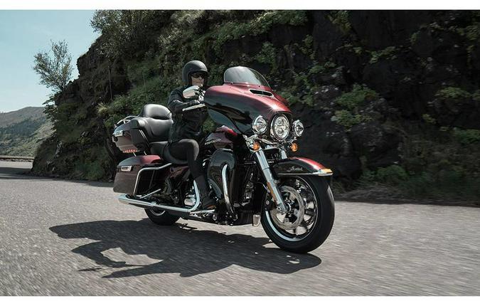 2015 Harley-Davidson® FLHTKL Ultra Limited Low - Two-Tone Option