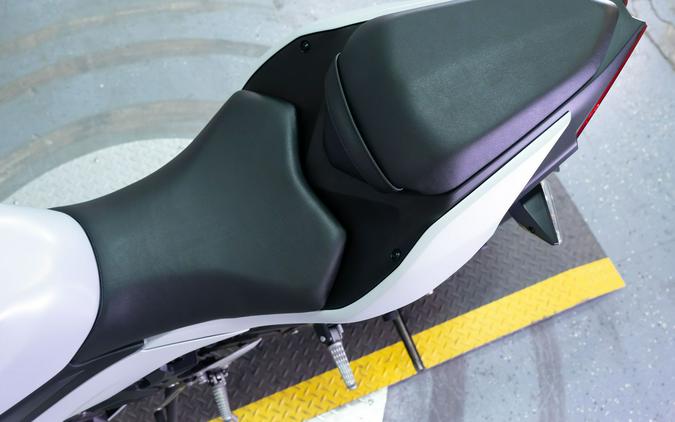 2025 Kawasaki Ninja® 500