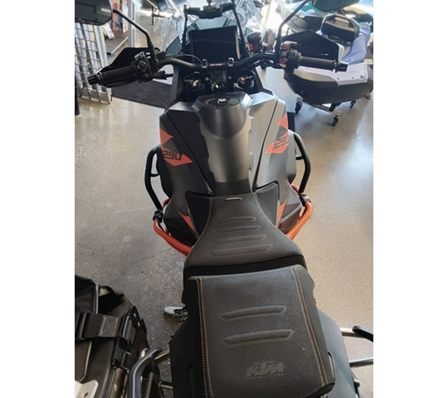 2023 KTM Super Adventure 1290 S