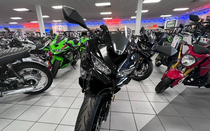 2024 Kawasaki Ninja ZX-4RR ABS