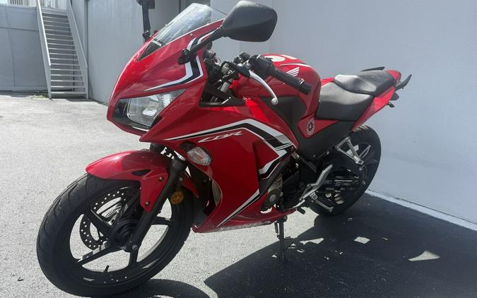 2022 Honda CBR300R ABS