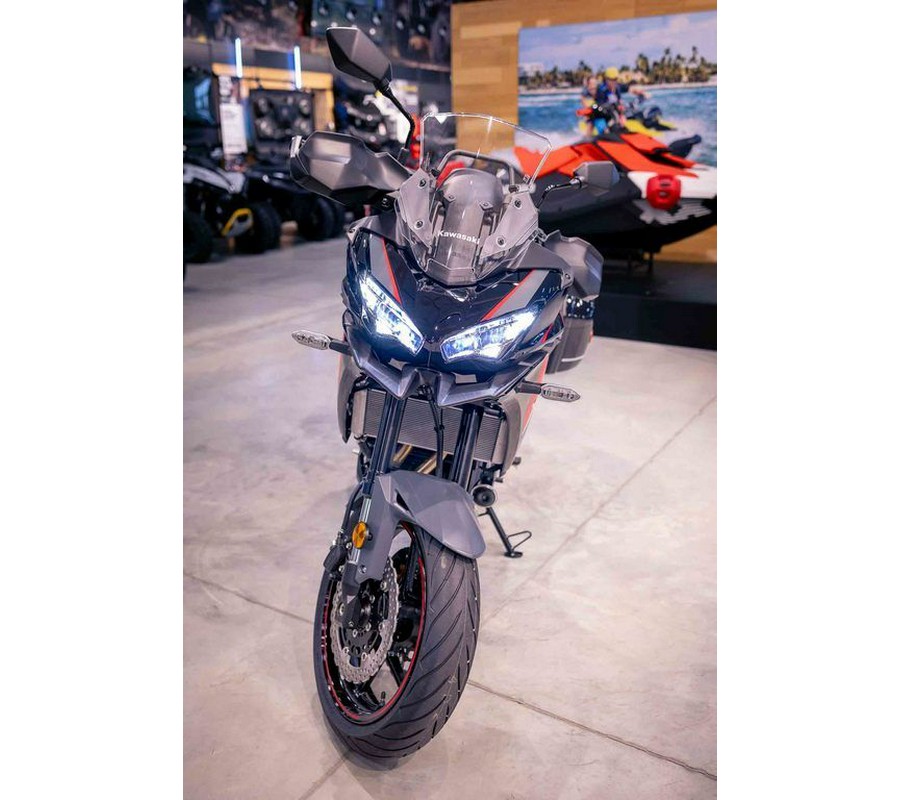 2024 Kawasaki Versys® 650 LT ABS