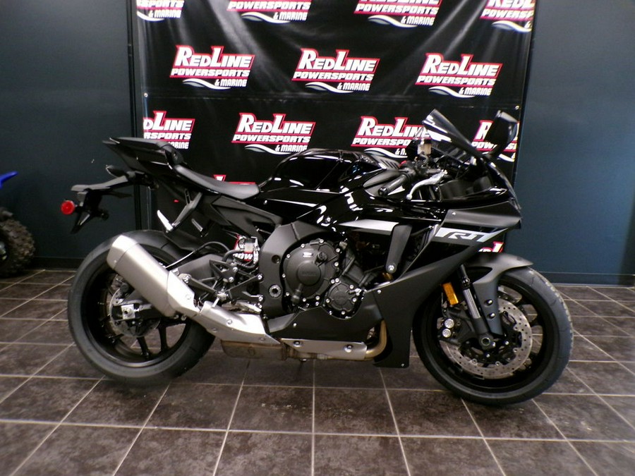 2024 Yamaha YZF-R1