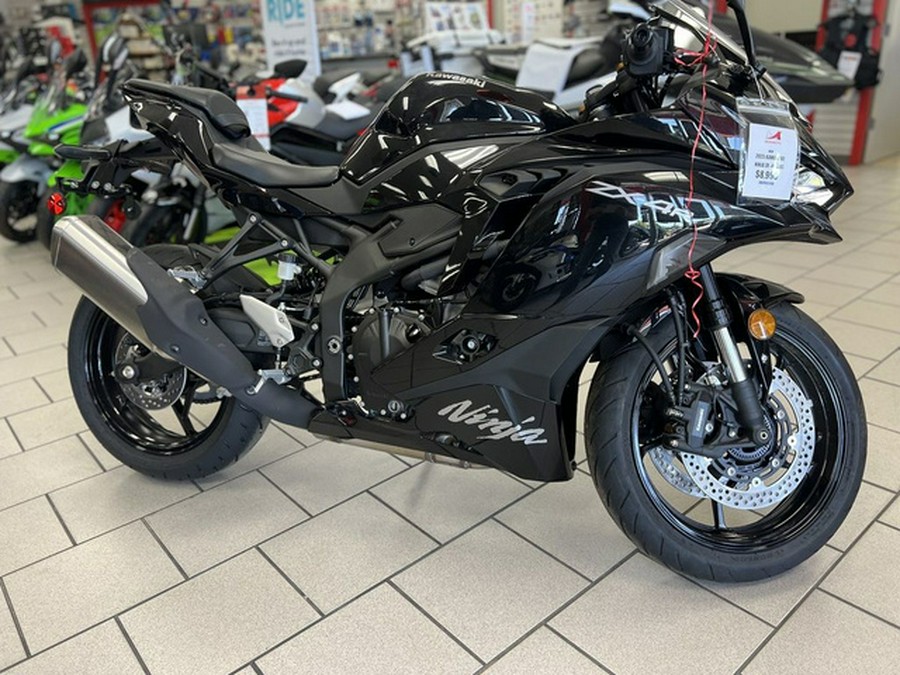 2025 Kawasaki NINJA ZX-4R ABS