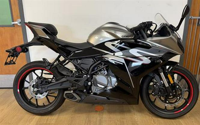 2023 CFMOTO 300SS
