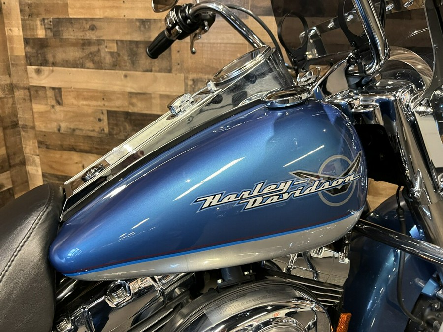 2005 Harley-Davidson® Road King® Two-Tone Chopper Blue Pearl and Brilliant Silver Pearl FLHR