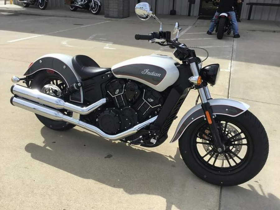 2020 Indian Motorcycle® Scout® Sixty ABS Pearl White/Titanium Metallic