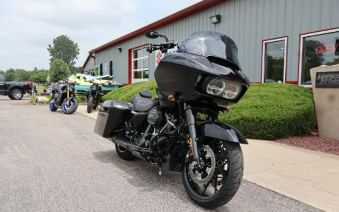 2021 Harley-Davidson Road Glide® Special
