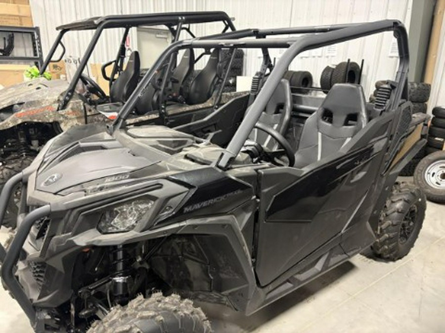 2023 Can-Am Maverick Trail DPS 1000