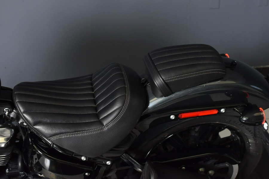 2025 Harley-Davidson Street Bob FXBB