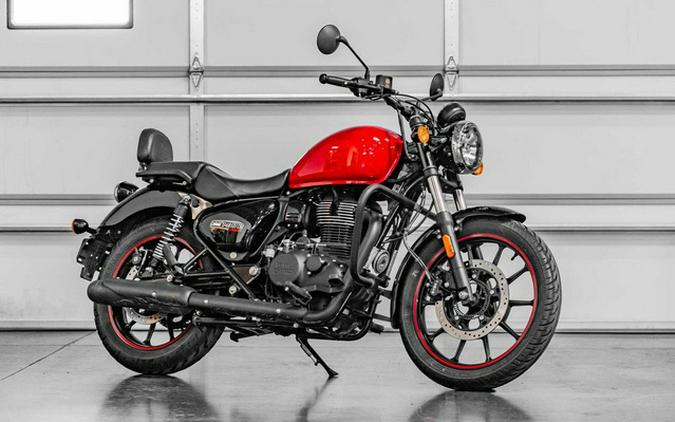 2023 Royal Enfield Meteor 350 Fireball Red