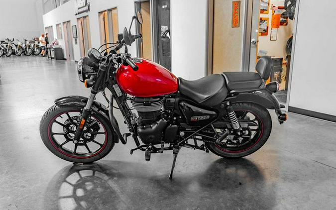 2023 Royal Enfield Meteor 350 Fireball Red
